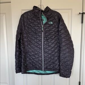 North Face Thermoball Quilted Periwinkle & Mint Green Jacket - Size Large